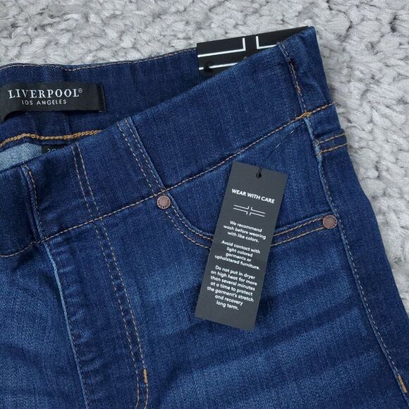 Liverpool Chloe Bermuda Pull On Stretch Jean Shorts Size 2 26 Blue Rolled - Picture 5 of 9